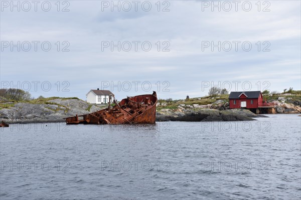 Shipwreck in an archipelago in Norway