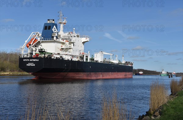 Oil tanker, tanker Krita Admiral in the Kiel Canal, Kiel Canal, Schleswig-Holstein, Germany, Europe