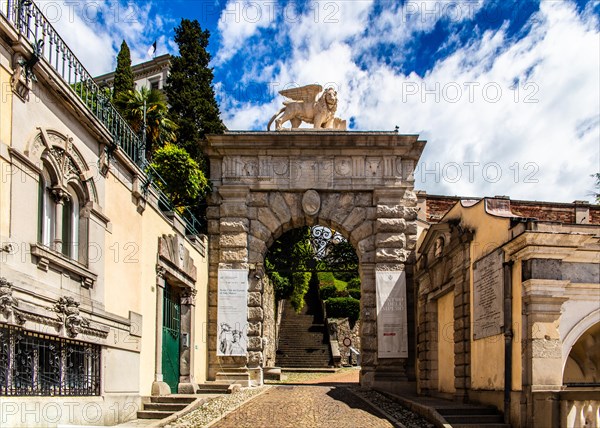 Arco Bollani by Andrea Palladio, 16th century, Udine, most important historical city of Friuli, Italy, Udine, Friuli, Italy, Europe