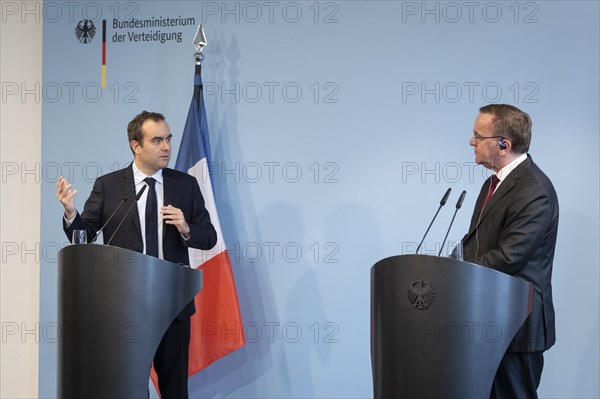 Boris Pistorius (SPD), Federal Minister of Defence and Sebastien Lecornu, Minister of Defence of France, recorded during a press statement in Berlin, 22.03.2024