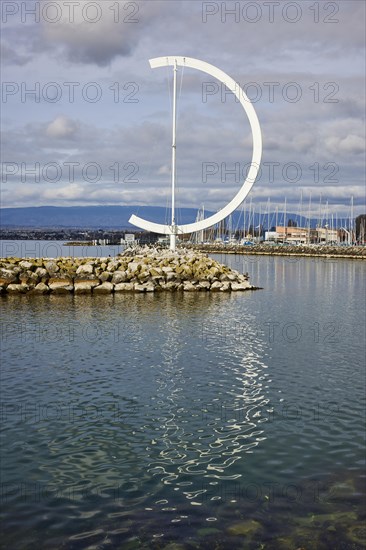 Large, semi-circular wind vane Eole, a sculpture by the artist Clelia Bettua within the harbour of Ouchy, in the Ouchy district of Lausanne, district of Lausanne, Vaud, Switzerland, Europe
