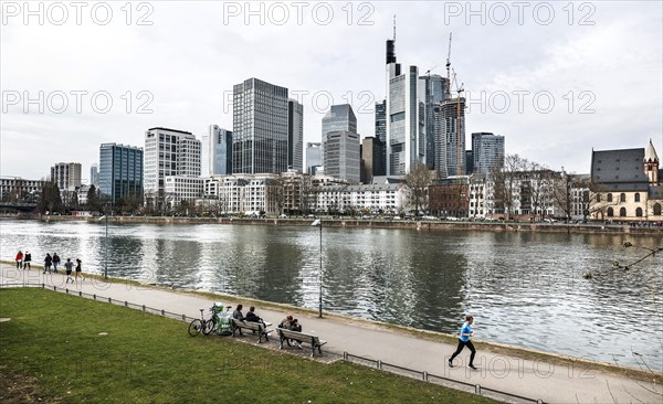 Frankfurt am Main, Strollers on the Main, 17/03/2024