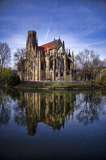 St John's Church, Reflection in the Lake of Fire, Stuttgart-West, Stuttgart, Baden-Wuerttemberg, Germany, Europe