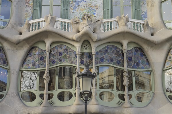 Window, main hall on the Beletage, Casa Batllo, apartment building by Antoni Gaudi, Passeig de Gracia, Barcelona, Catalonia, Spain, Europe