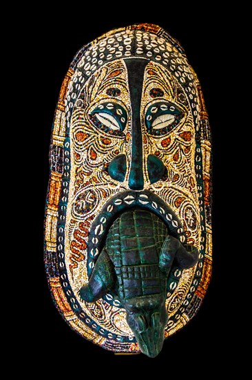 Ritual mask, tribute to the art of the Aborigines, mosaic school producing mosaic masters, Spilimbergo, city of mosaic art, Friuli, Italy, Spilimbergo, Friuli, Italy, Europe