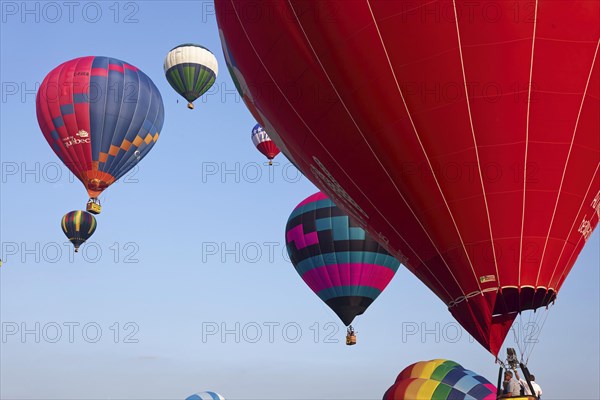 Hot-air balloons, Ballooning Festival, Saint-Jean-sur-Richelieu, Quebec Province, Canada, North America