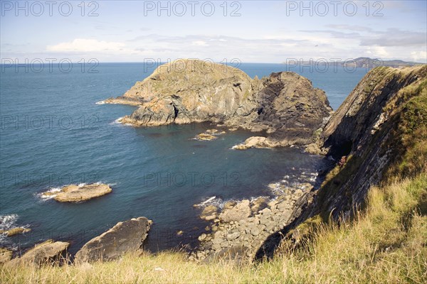 Cliffs, rocky coast near Abercastle, Pembrokeshire, Wales, United Kingdom, Europe