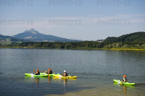 Kayaks, Lake Ammer, near Herrsching am Lake Ammer, Fuenfseenland, Upper Bavaria, Bavaria, Germany, Europe