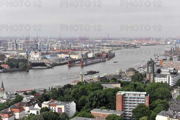 Dense city view with harbour activity and various ships, Hamburg, Hanseatic City of Hamburg, Germany, Europe