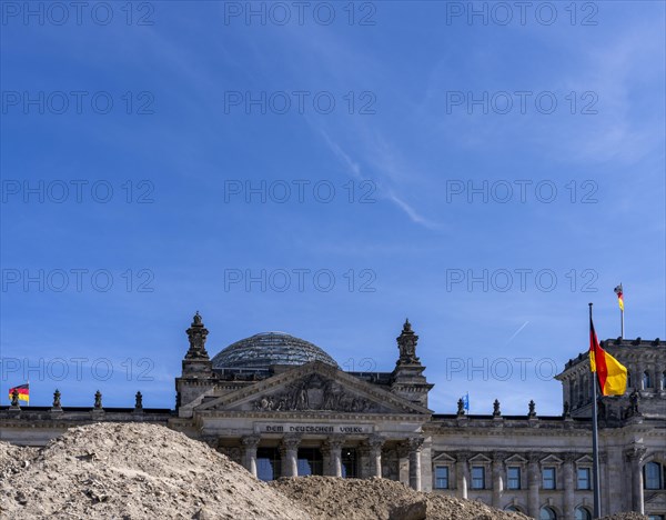 Construction work in front of the Reichstag building, Berlin, Germany, Europe