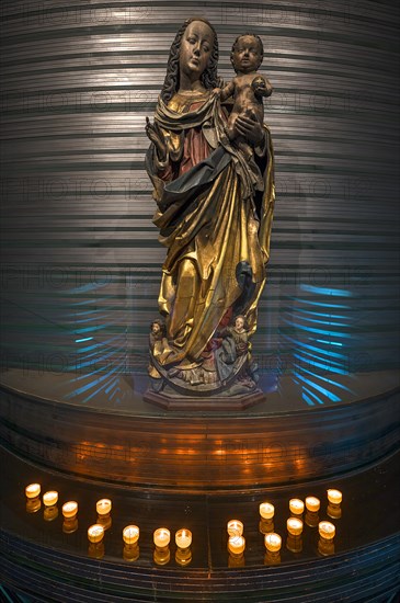 Sculpture of the Virgin and Child from around 1480, Marian Chapel of St Clare's Church, Koenigstrasse 66, Nuremberg, Middle Franconia, Bavaria, Germany, Europe