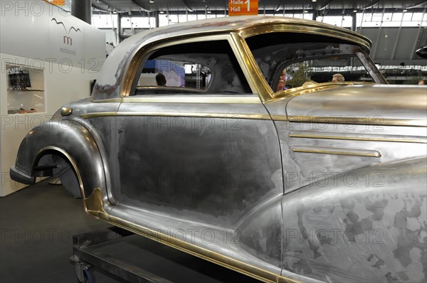 Mercedes-Benz classic car during restoration, RETRO CLASSICS 2010, detailed view of a classic car with metallic surface structure in an exhibition, Stuttgart Trade Fair Centre, Stuttgart, Baden-Wuerttemberg, Germany, Europe