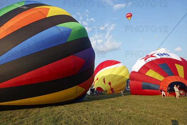 Hot-air balloons, Ballooning Festival, Saint-Jean-sur-Richelieu, Quebec Province, Canada, North America