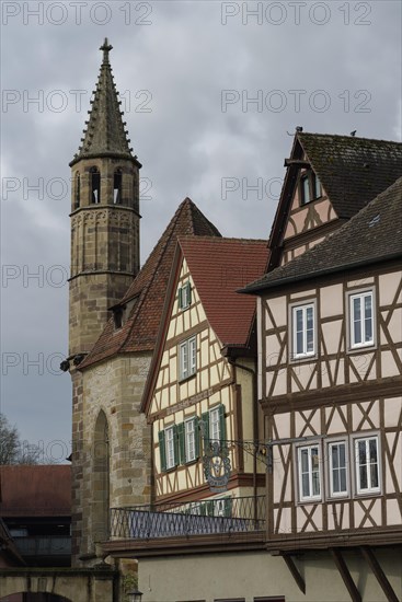 Johanniterkirche, art museum, half-timbered house, old town, Kocher valley, Kocher, schwaebisch hall, hohenlohe, heilbronn-franken, baden-wuerttemberg, germany