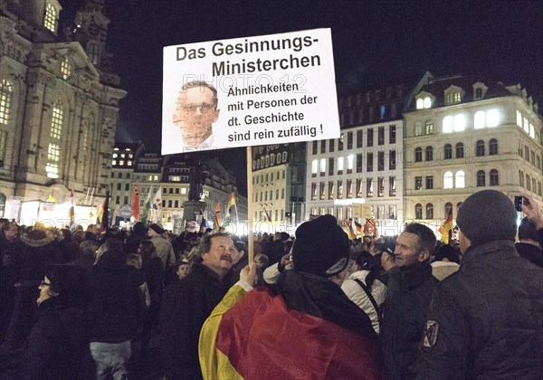 Pegida demonstration at the theatre square in Dresden. At this rally, Pegida founder Bachmann compared Federal Minister of Justice Heiko Maas to Reich Propaganda Minister Joseph Goebbels, 2 November 2015