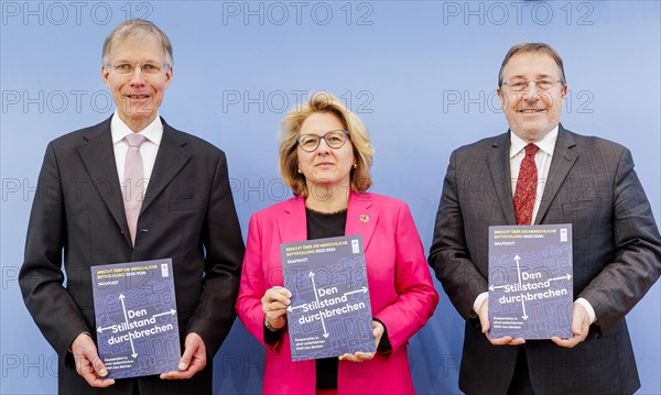 From left: Ekkehard Griep, Chairman DGVN, Svenja Schulze (SPD), Federal Minister for Economic Cooperation and Development and Achim Steiner, Head of the UN Development Programme, UNDP), Berlin, 11.03.2024.Photographed on behalf of the Federal Ministry for Economic Cooperation and Development