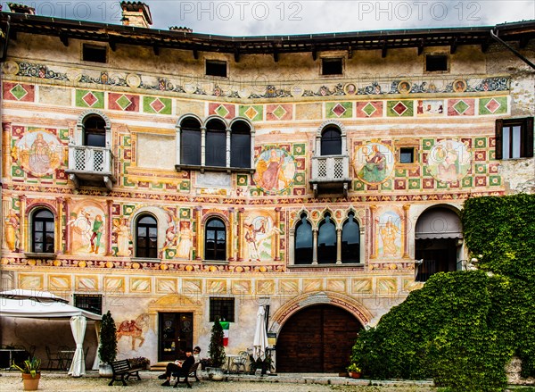 Palazzo Dipinto, facade with painted frescoes, historic city centre, Spilimbergo, Friuli, Italy, Spilimbergo, Friuli, Italy, Europe
