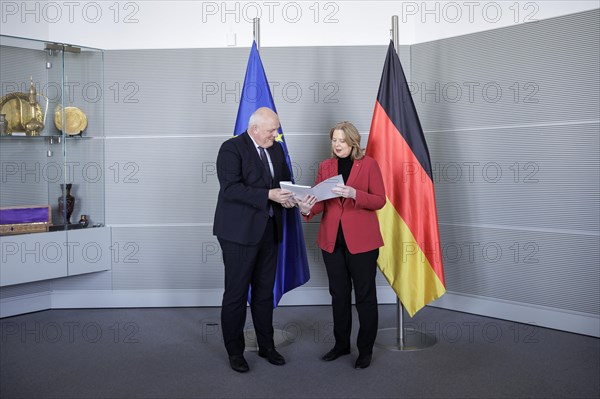 (R-L) Bundestag President Baerbel Bas, SPD, MdB, receives the 32nd activity report of the Federal Commissioner for Data Protection and Freedom of Information, Ulrich Kelber. Berlin, 20 March 2024