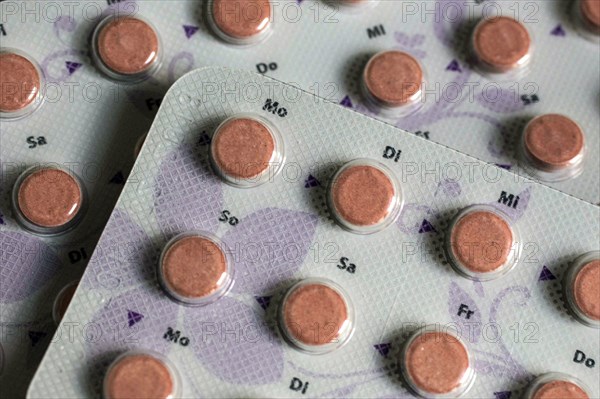 Birth control pills, 20/04/2016