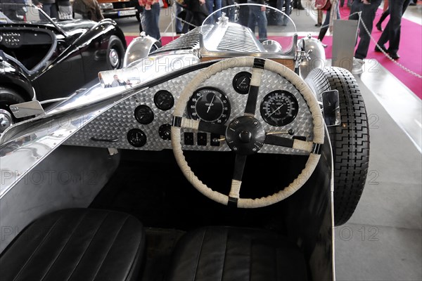 RETRO CLASSICS 2010, Stuttgart Messe, Stuttgart, Baden-Wuerttemberg, Germany, Europe, SIDDELEY 5500 Streamline, built in 1936, close-up of the cockpit of a vintage racing car with steering wheel and dashboards, Europe