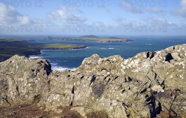 Carn Llidi tor view to Ramsey Island, St David's Head, Pembrokeshire, Wales, United Kingdom, Europe
