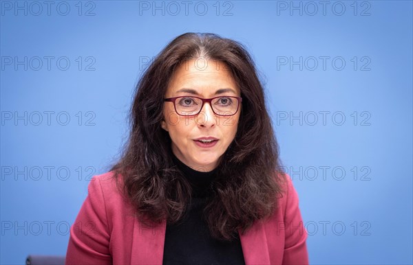 Yasmin Fahimi, Chairwoman, German Trade Union Confederation (DGB), at a federal press conference organised by the Alliance Together for Democracy. At the federal level. On the ground. For all. in Berlin, 21.03.2024