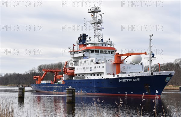 Research vessel Meteor travelling through the Kiel Canal, Kiel Canal, Schleswig-Holstein, Germany, Europe