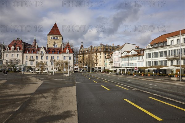 Quai de Belgique and Ouchy Castle in the Ouchy district, Lausanne, district of Lausanne, Vaud, Switzerland, Europe