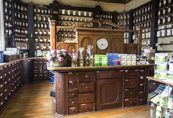 Sales room of the historic Berg-Apotheke pharmacy in Clausthal-Zellerfeld. The current Berg-Apotheke, one of the oldest pharmacies in Germany, was built in 1674, 09.11.2015