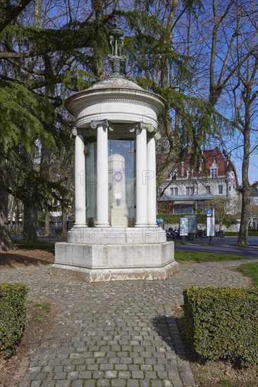 Historic weather pillar in the Ouchy district, Lausanne, district of Lausanne, Vaud, Switzerland, Europe