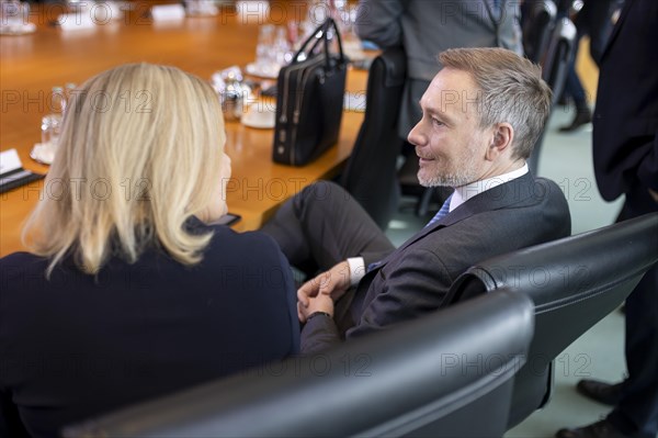 Christian Lindner, Federal Minister of Finance, with Nancy Faeser, Federal Minister of the Interior and Home Affairs, on the sidelines of a cabinet meeting. Berlin, 20 March 2024