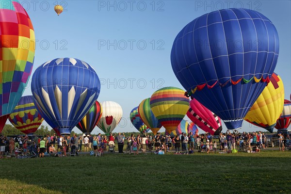 Hot-air balloons, Ballooning Festival, Saint-Jean-sur-Richelieu, Quebec Province, Canada, North America