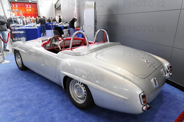 RETRO CLASSICS 2010, Stuttgart Messe, A grey vintage convertible (Mercedes) with red seats at an exhibition, Stuttgart Messe, Stuttgart, Baden-Wuerttemberg, Germany, Europe