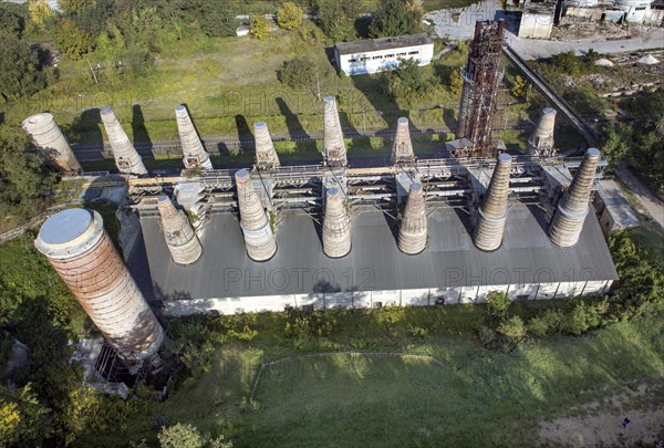 Aerial view of the shaft kiln battery in the Ruedersdorf Museum Park. The shaft kiln battery with its 18 Ruedersdorf kilns is a unique example of the transition from the centuries-old craft of lime burning to industrial production in large plants, 05.10.2015