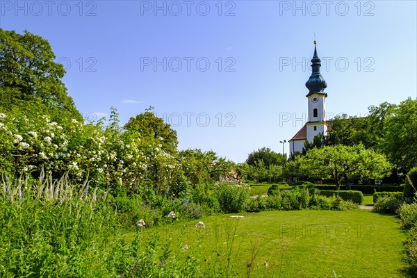 Parish church of St Joseph, with castle park, Starnberg, Fuenfseenland, Upper Bavaria, Bavaria, Germany, Europe