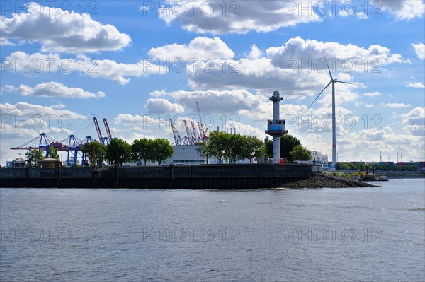 Crane facilities in the Port of Hamburg, Panorama, Hanseatic City of Hamburg, Hamburg, Germany, Europe