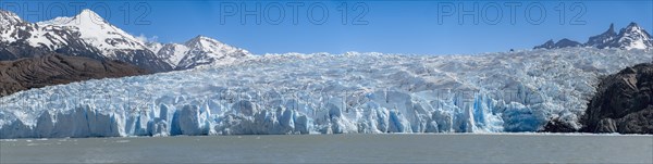 Panorama, Glacier, Lago Grey, Torres del Paine National Park, Parque Nacional Torres del Paine, Cordillera del Paine, Towers of the Blue Sky, Region de Magallanes y de la Antartica Chilena, Ultima Esperanza Province, UNESCO Biosphere Reserve, Patagonia, End of the World, Chile, South America