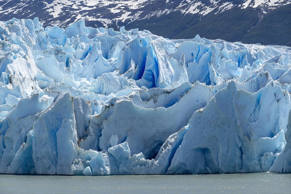 Glacier, Lago Grey, Torres del Paine National Park, Parque Nacional Torres del Paine, Cordillera del Paine, Towers of the Blue Sky, Region de Magallanes y de la Antartica Chilena, Ultima Esperanza Province, UNESCO Biosphere Reserve, Patagonia, End of the World, Chile, South America