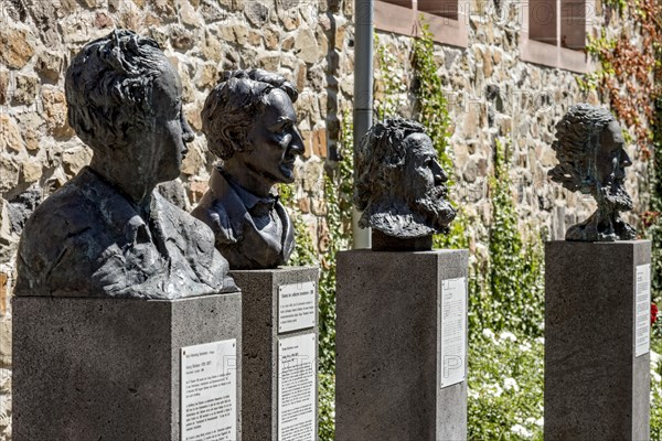 Monuments to Georg Buechner, Ludwig Boerne, Carl Vogt, Wilhelm Liebknecht, portraits of various Hessian artists, bronze sculptures, Giessen Heads art project, Upper Hesse Museum, Old Castle, Old Town, Giessen, Giessen, Hesse, Germany, Europe