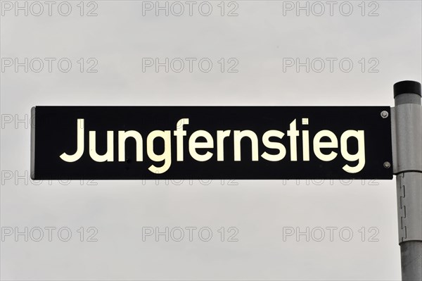 A street sign with the inscription 'Jungfernstieg' in clear, black letters, Hamburg, Hanseatic City of Hamburg, Germany, Europe