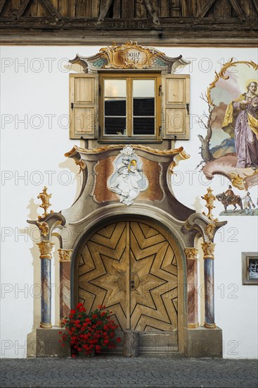 Lueftlmalerei, Mittenwald, Werdenfelser Land, Upper Bavaria, Bavaria, Germany, Europe