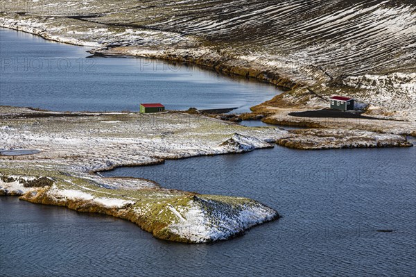 Crater lakes in a volcanic landscape, onset of winter, Fjallabak Nature Reserve, Sudurland, Iceland, Europe