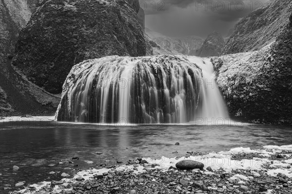 Stjornarfoss waterfall, near Kirkjubaejarklaustur, black and white photo, Sudurland, Iceland, Europe