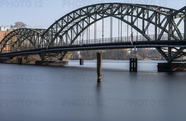 Long exposure, the Havel at the Eiswerder Bridge in Berlin-Spandau, Germany, Europe