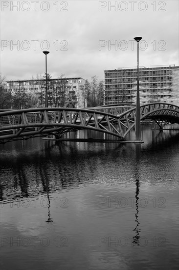 Building and bridge in the Mediapark, black and white, Cologne, Germany, Europe