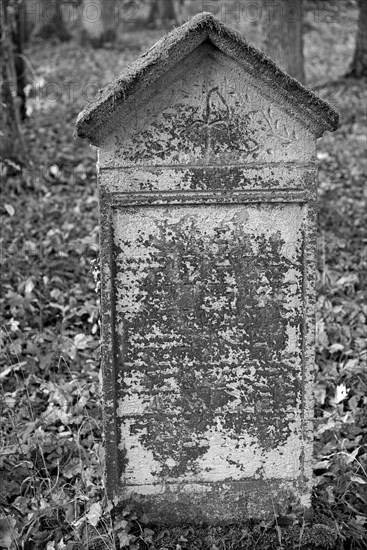 Jewish cemetery, weathered gravestone, black and white, wine village Beilstein, Moselle, Rhineland-Palatinate, Germany, Europe