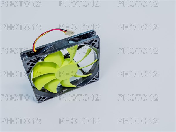 Green 120mm computer case fan with black frame and 3 prong pin power connection