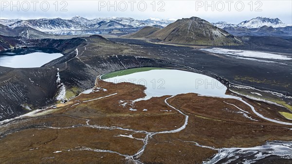 Volcanic landscape, crater lakes and wild river landscape, near Landmannalaugar, Fjallabak Nature Reserve, Sudurland, Iceland, Europe