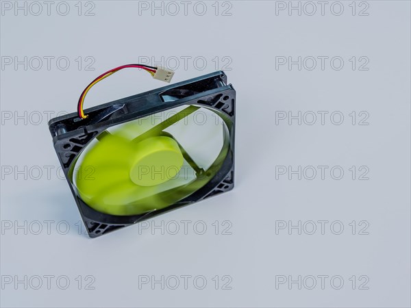 Green 120mm computer case fan with black frame and 3 prong pin power connection