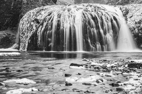 Stjornarfoss waterfall, near Kirkjubaejarklaustur, black and white photo, Sudurland, Iceland, Europe